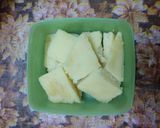 A picture of step 3 of Sooji halwa.