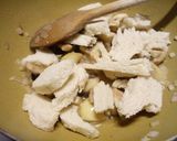 A picture of step 2 of Bread and mushroom sauce.