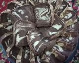 Foto langkah ke 6 dari resep Chocolate Marmer Cake.