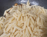 Foto del paso 4 de la receta: Macarrones con chistorra y champiñones