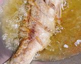 รูปขั้นตอนการทำที่ 1 ของ กะพงกรอบสามรส v.2 🐟 / Sweet & sour deep-fried fish 🐟