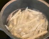 Hình bước làm 2 của món Măng trúc xào lá lốt