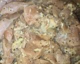 Foto del paso 1 de la receta: Trozos de pollo fritos rápida preparación