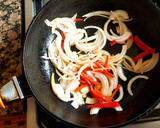 Foto del paso 3 de la receta: Champiñones con papas salteados👨‍🍳👨‍🍳