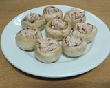 Foto del paso 6 de la receta: ✅🗣📢 Champiñones rellenos de atún y queso fresco🍄