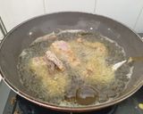 Foto langkah ke 6 dari resep Ayam Goreng Kremes.
