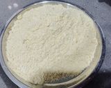 A picture of step 2 of Roasted Gram Dal Halwa.