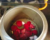 A picture of step 2 of Beetroot carrot ginger soup.