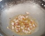 Foto langkah ke 4 dari resep Tumis Buncis Jamur Kancing.