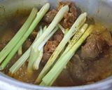 Hình bước làm 2 của món Hủ tiếu mì bò kho
