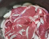 Foto del paso 1 de la receta: Bifes a la criolla