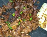 Foto langkah ke 5 dari resep Sapi Lada Hitam Mudah dan Cepat.