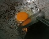 Foto langkah ke 2 dari resep Nasi Goreng Chilli Oil.
