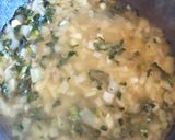 Foto del paso 4 de la receta: Arroz integral vegano con kale y cebolla