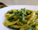 Foto del passaggio 9 della ricetta Trofie al pesto, fagiolini e patate