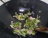 Foto langkah ke 3 dari resep Tumis Cumi, Terong Cabe Hijau.