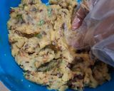 Foto langkah ke 6 dari resep Perkedel Kentang Istimewa.