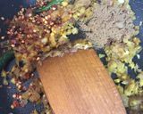 A picture of step 3 of Gobhi Aloo.