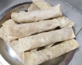 क्रिस्पी स्प्रिंग रोल्स (crispy spring roll recipe in Hindi) रेसिपी चरण 9 फोटो