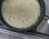A picture of step 3 of Masala malai egg.