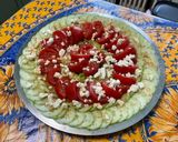 Une image de l'étape 12 de Salade de poireaux, tomates et concombre à la feta.