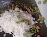 Foto langkah ke 3 dari resep Nasi Goreng Cabe Hijau.