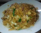 Foto langkah ke 4 dari resep KweTiaw GoReNg AnAk..💑.