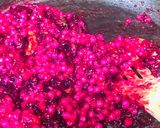 A picture of step 3 of Sabudana beetroot halwa.