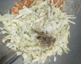 Foto langkah ke 4 dari resep Tavuklu Kapuska (Cabbage stew with chicken).