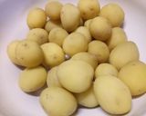 A picture of step 1 of Simple 2 Flavours Potato Salad.