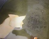 A picture of step 1 of Kacchi haldi ki sabji.