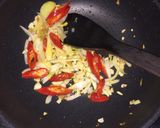 Foto langkah ke 3 dari resep Ayam goreng bumbu kecap.
