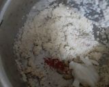 A picture of step 3 of Gondi Sooji Halwa.
