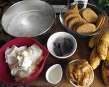 Foto del paso 1 de la receta: Tarta semifría de plátanos, dulce de leche y chocolate en rama