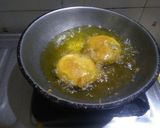 A picture of step 4 of Vada pav.