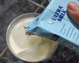 Foto langkah ke 3 dari resep Es Yakult Cocopandan.