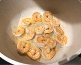 A picture of step 4 of Broccoli Shrimp Pasta 🍋.