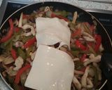 Foto del paso 4 de la receta: Burrito de pollo y verdura