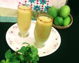 A picture of step 3 of Mango Mint Cooler.