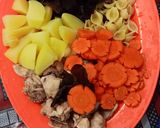 Foto langkah ke 3 dari resep Sop jamur kuping.
