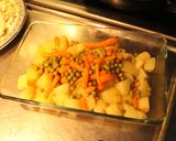 Foto del paso 5 de la receta: Salmón guarnicionado, con ensalarda mayoneseada