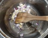 Foto langkah ke 3 dari resep Sup Pindang Ikan Gurame Bumbu Iris Cemplung Sehat Yummy.