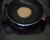 Foto langkah ke 7 dari resep Pancake Sederhana Anti Ribet.