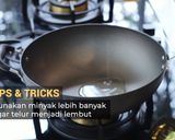 Foto langkah ke 3 dari resep Nasi Telur Hongkong.