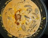 Foto del paso 4 de la receta: Rigattoni en salsa rosa de setas