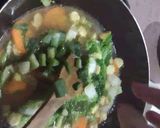 Foto langkah ke 5 dari resep Tumis Sayur simpel.
