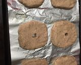 A picture of step 3 of Chicken parm burgers.