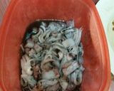 Foto langkah ke 1 dari resep Cumi masak hitam.