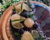 Foto del passaggio 9 della ricetta Torta al cocco, lime e mirtillo