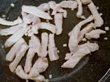 ผัดหมูยอดมะพร้าวใส่หน่อไม้ฝรั่ง (คลีน)